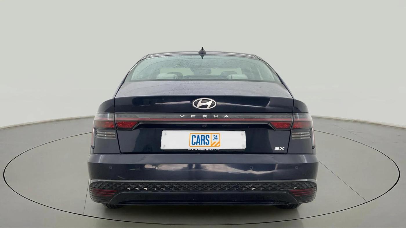 2023 Hyundai Verna SX(O) 1.5 MPI IVT , Petrol, Automatic, 20,304 km, Back/Rear