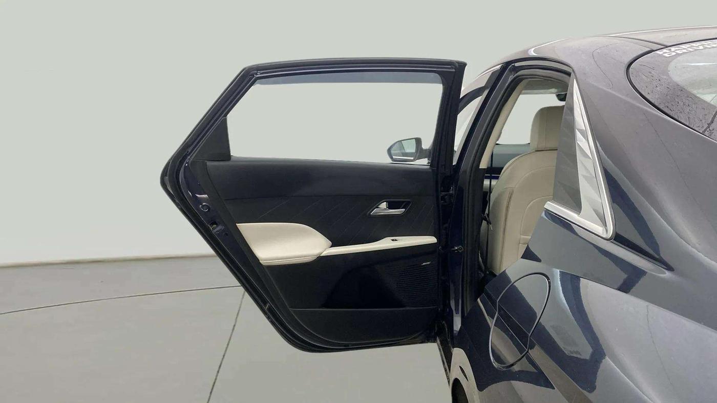 2023 Hyundai Verna SX(O) 1.5 MPI IVT , Petrol, Automatic, 20,304 km, LHS Rear Door