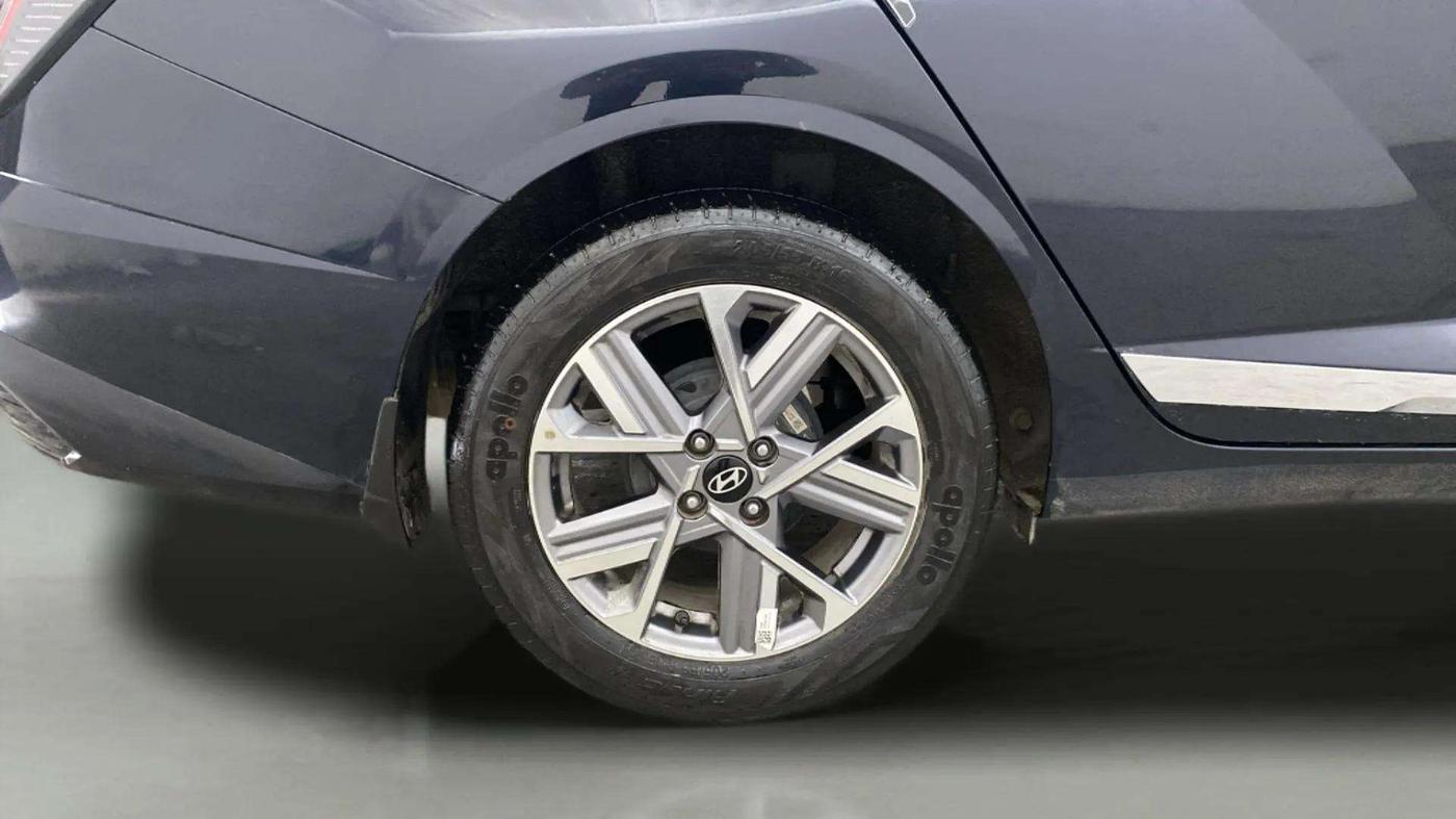 2023 Hyundai Verna SX(O) 1.5 MPI IVT , Petrol, Automatic, 20,304 km, Right Rear Wheel