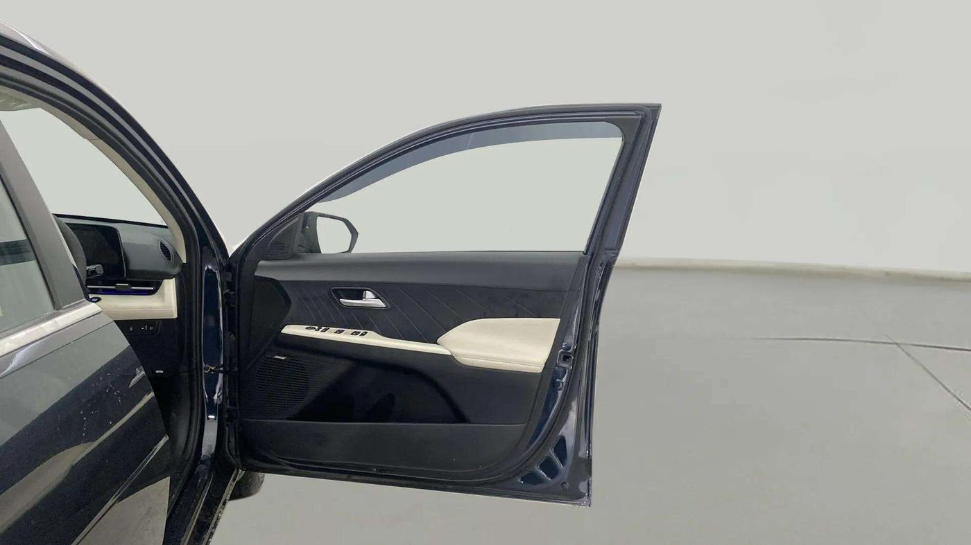 2023 Hyundai Verna SX(O) 1.5 MPI IVT , Petrol, Automatic, 20,304 km, RHS Front Door