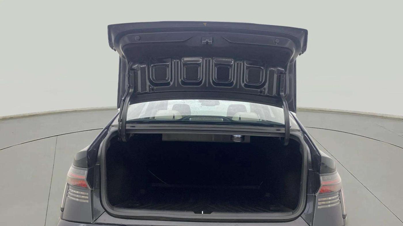 2023 Hyundai Verna SX(O) 1.5 MPI IVT , Petrol, Automatic, 20,304 km, Boot Door Open