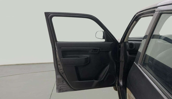 2020 Maruti S PRESSO VXI, Petrol, Manual, 60,223 km, LHS Front Door