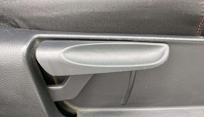2021 Volkswagen Polo HIGHLINE PLUS 1.0, Petrol, Manual, 89,172 km, Driver Side Adjustment Panel