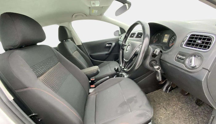 2021 Volkswagen Polo HIGHLINE PLUS 1.0, Petrol, Manual, 89,172 km, Right Side Front Door Cabin
