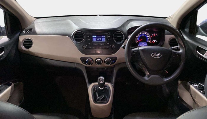 2016 Hyundai Grand i10 SPORTZ 1.2 KAPPA VTVT, Petrol, Manual, 56,305 km, Dashboard