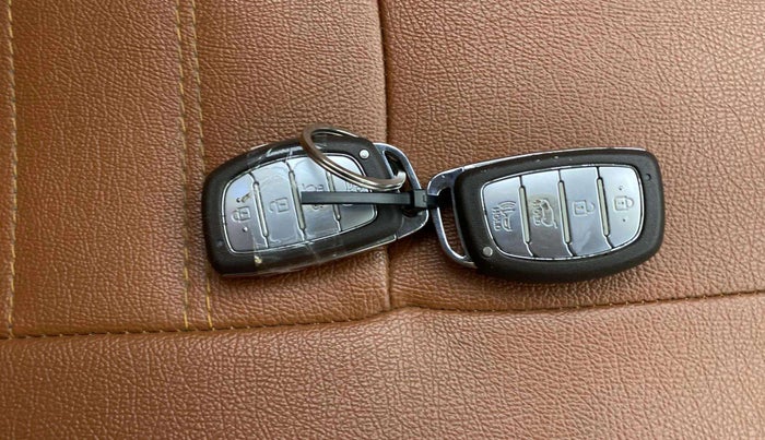 2021 Hyundai Creta SX 1.5 DIESEL, Diesel, Manual, 78,605 km, Key Close Up