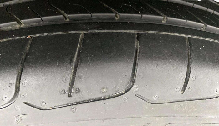 2021 Hyundai Creta SX 1.5 DIESEL, Diesel, Manual, 78,605 km, Left Front Tyre Tread