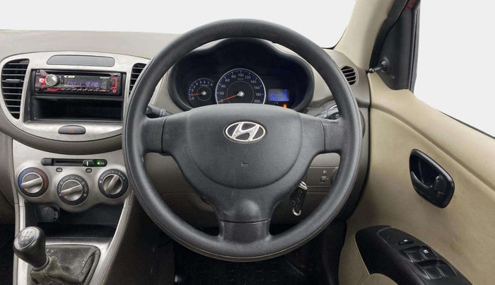 2013 Hyundai i10 MAGNA 1.1, Petrol, Manual, 26,270 km, Steering Wheel Close Up
