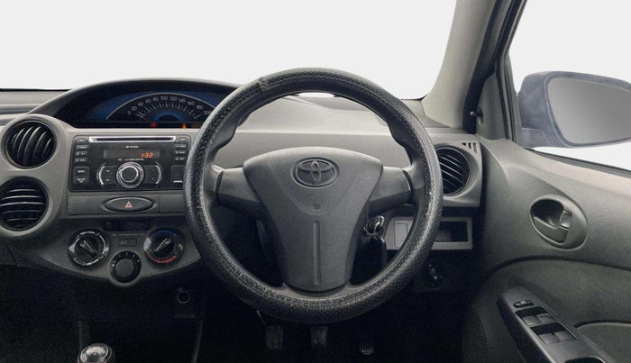 2013 Toyota Etios GD, Diesel, Manual, 1,24,786 km, Steering Wheel Close Up
