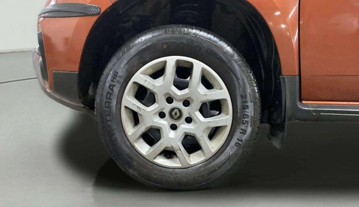 2019 Renault Duster RXS PETROL, Petrol, Manual, 36,804 km, Left Front Wheel