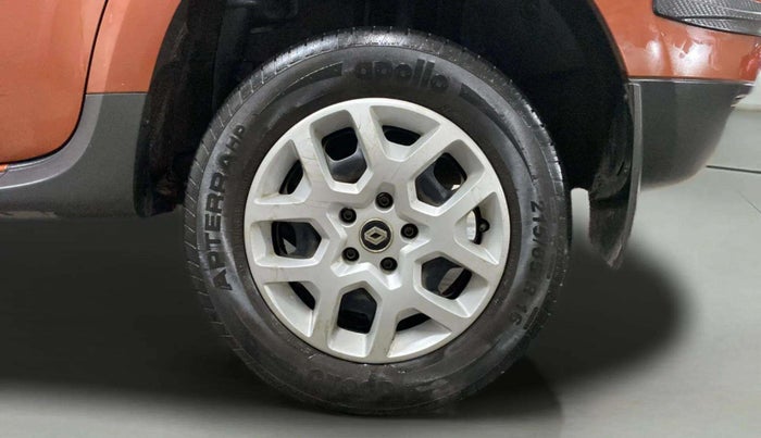 2019 Renault Duster RXS PETROL, Petrol, Manual, 36,804 km, Left Rear Wheel