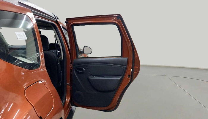 2019 Renault Duster RXS PETROL, Petrol, Manual, 36,804 km, RHS Rear Door