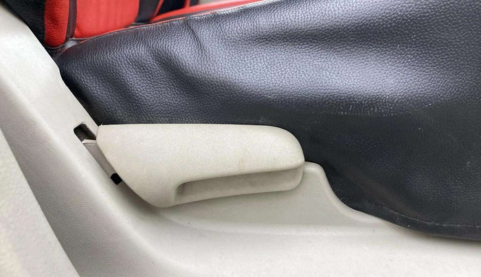 2018 Maruti Celerio ZXI, Petrol, Manual, 72,192 km, Driver Side Adjustment Panel