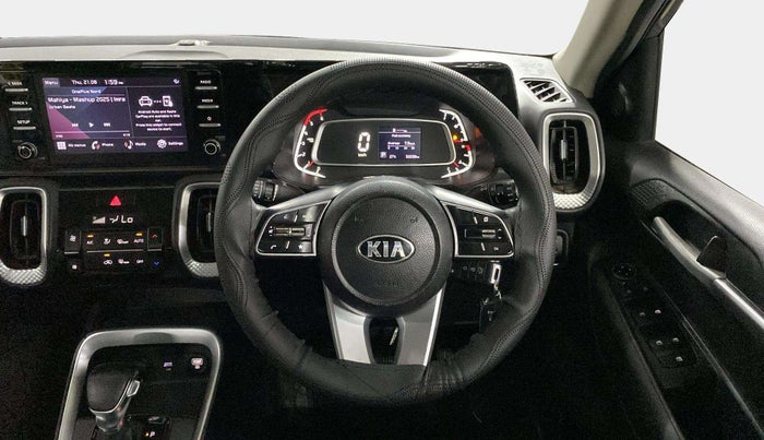 2021 KIA SONET HTK PLUS 1.5 AT, Diesel, Automatic, 50,291 km, Steering Wheel Close Up