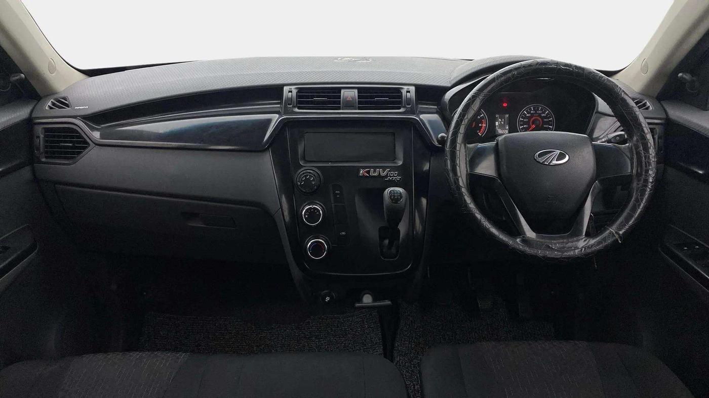 2019 Mahindra KUV 100 NXT K4+ P 6 STR, Petrol, Manual, 98,284 km, Dashboard