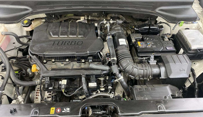 2023 Hyundai ALCAZAR PRESTIGE 1.5 TURBO PETROL MT 7STR, Petrol, Manual, 22,730 km, Engine View
