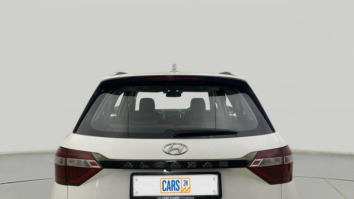 2023 Hyundai ALCAZAR PRESTIGE 1.5 TURBO PETROL MT 7STR, Petrol, Manual, 22,934 km, Rear Windshield