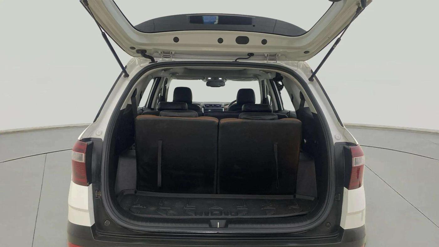 2023 Hyundai ALCAZAR PRESTIGE 1.5 TURBO PETROL MT 7STR, Petrol, Manual, 22,934 km, Boot Open Zoomed View