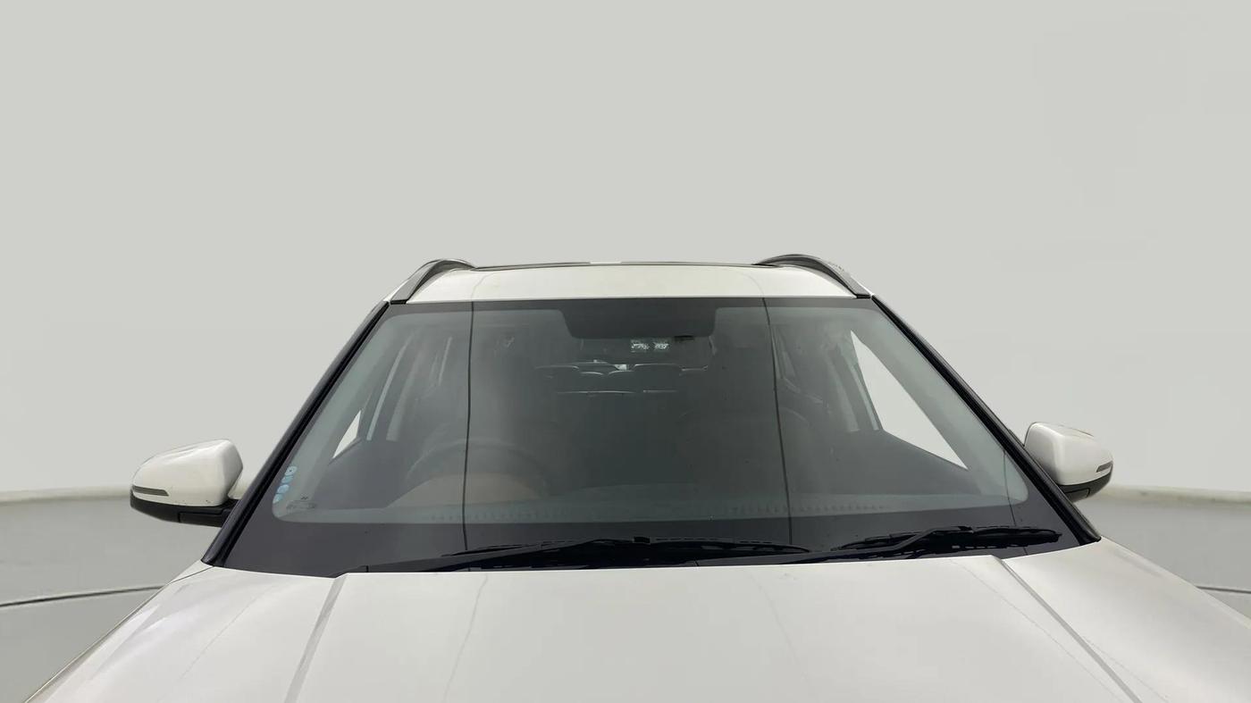2023 Hyundai ALCAZAR PRESTIGE 1.5 TURBO PETROL MT 7STR, Petrol, Manual, 22,934 km, Front Windshield