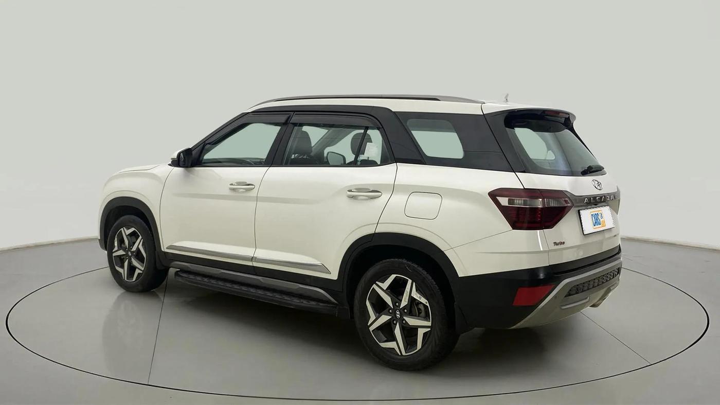 2023 Hyundai ALCAZAR PRESTIGE 1.5 TURBO PETROL MT 7STR, Petrol, Manual, 22,934 km, Left Back Diagonal