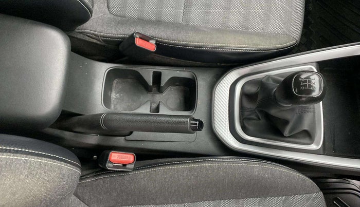 2022 KIA SONET HTK PLUS 1.2, Petrol, Manual, 39,911 km, Gear Lever