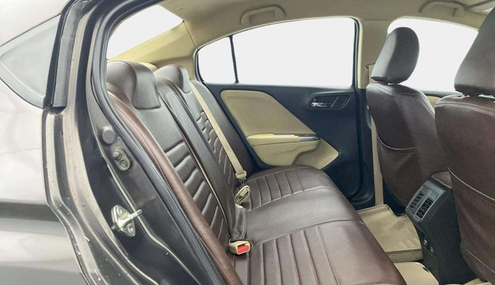 2014 Honda City 1.5L I-VTEC V MT, Petrol, Manual, 53,314 km, Right Side Rear Door Cabin