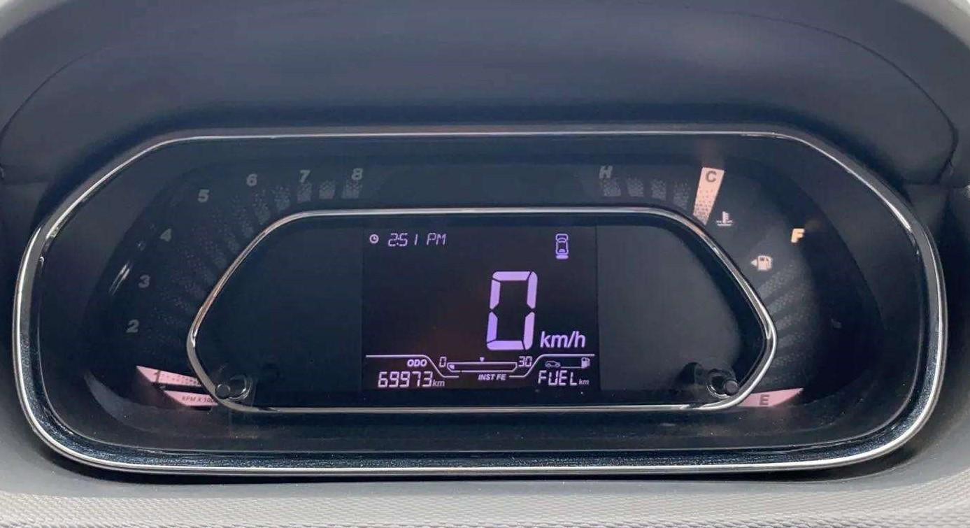 2021 Tata TIGOR XZ PETROL, Petrol, Manual, 69,948 km, Odometer Image