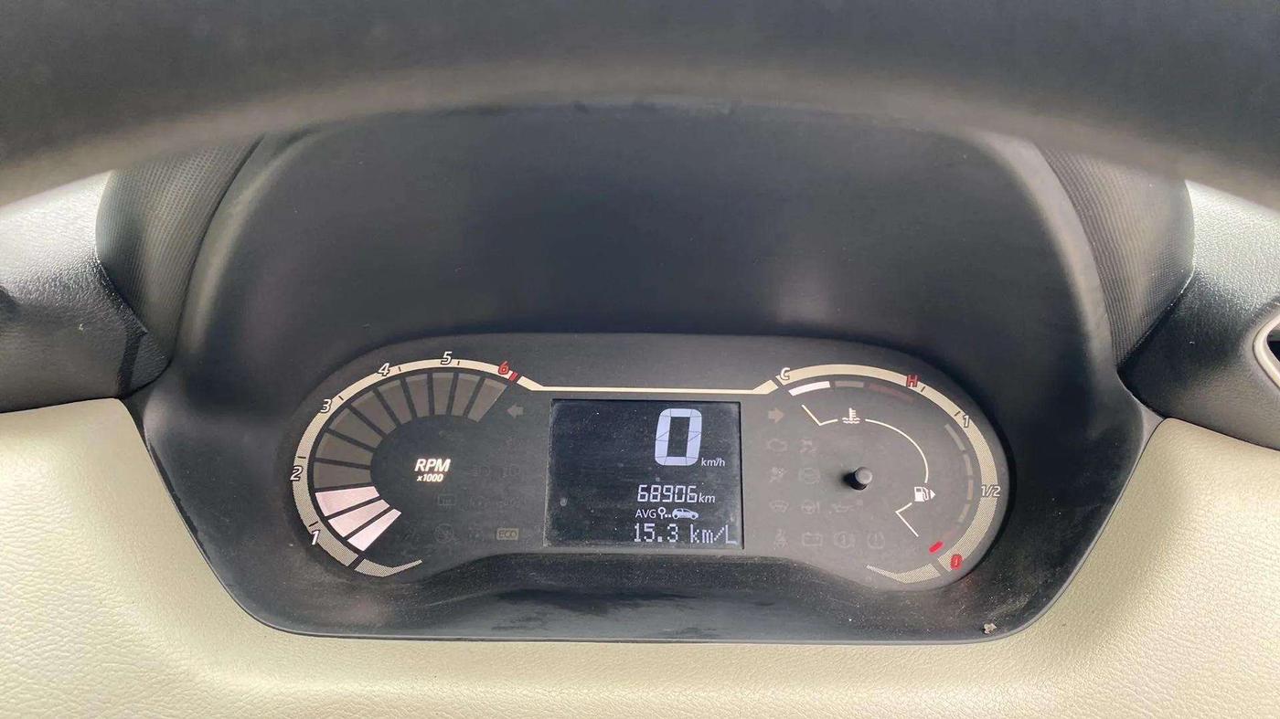2022 Nissan MAGNITE XE, Petrol, Manual, 68,952 km, Odometer Image