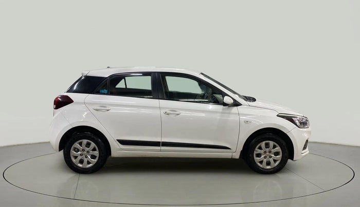 2018 Hyundai Elite i20 MAGNA EXECUTIVE 1.2, Petrol, Manual, 62,599 km, Right Side View