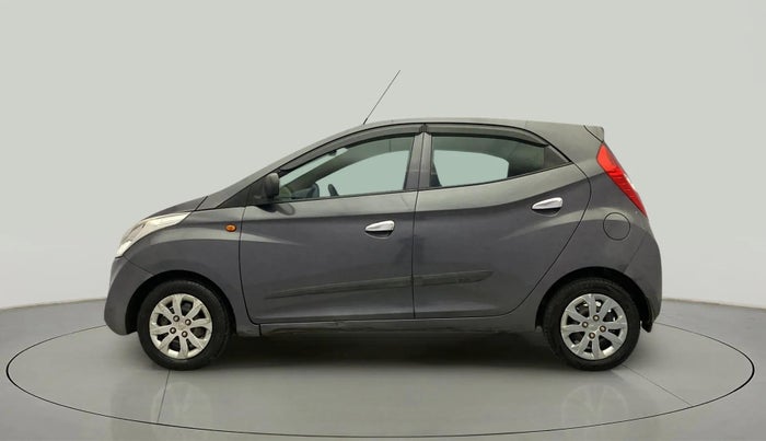 2015 Hyundai Eon MAGNA +, Petrol, Manual, 1,05,261 km, Left Side