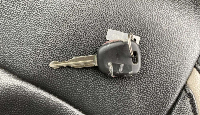 2022 Maruti Alto VXI, Petrol, Manual, 19,256 km, Key Close Up