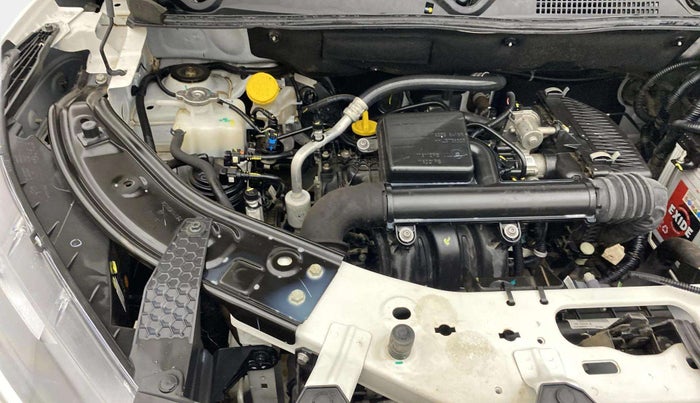 2022 Nissan MAGNITE XE, Petrol, Manual, 5,379 km, Engine View - Right