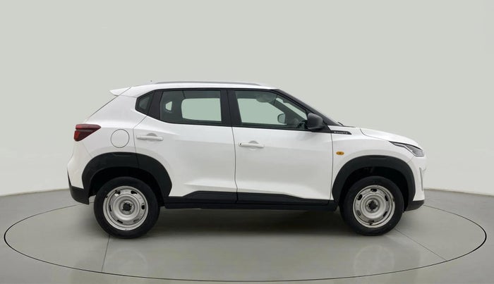 2022 Nissan MAGNITE XE, Petrol, Manual, 5,379 km, Right Side View