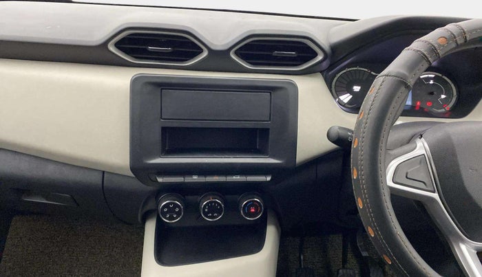 2022 Nissan MAGNITE XE, Petrol, Manual, 5,379 km, Air Conditioner