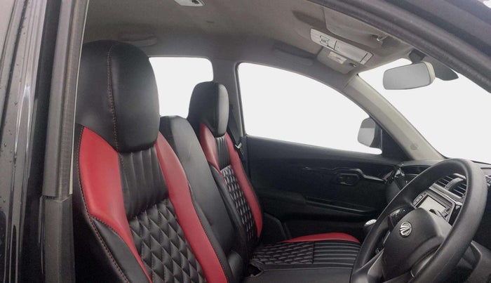 2017 Mahindra KUV 100 NXT K8 P 6 STR, Petrol, Manual, 83,901 km, Right Side Front Door Cabin