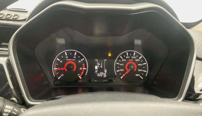 2017 Mahindra KUV 100 NXT K8 P 6 STR, Petrol, Manual, 83,901 km, Odometer Image