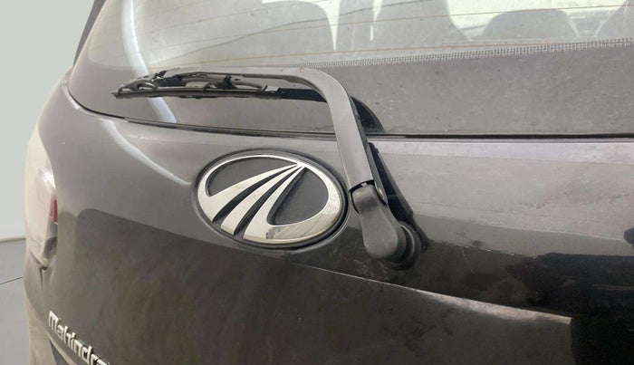 2017 Mahindra KUV 100 NXT K8 P 6 STR, Petrol, Manual, 83,901 km, Rear Wiper
