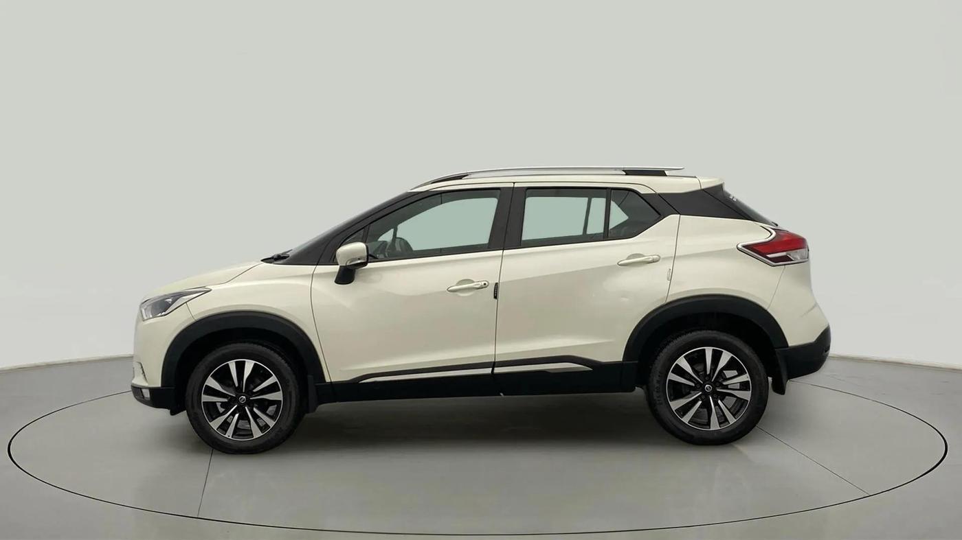 2021 Nissan Kicks XV 1.5, Petrol, Manual, 21,774 km, Left Side