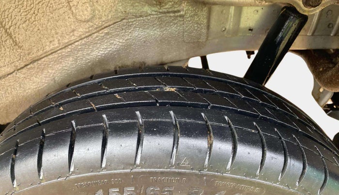 2016 Maruti Wagon R 1.0 VXI, Petrol, Manual, 46,120 km, Left Rear Tyre Tread
