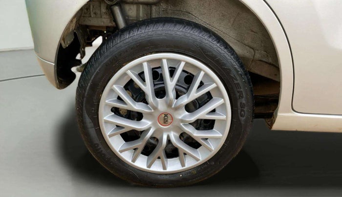 2016 Maruti Wagon R 1.0 VXI, Petrol, Manual, 46,120 km, Right Rear Wheel
