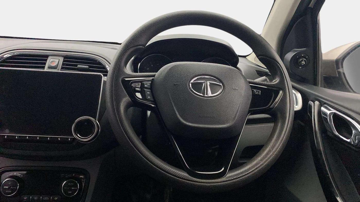 2018 Tata TIGOR XZ PLUS PETROL, Petrol, Manual, 70,181 km, Steering Wheel Close Up