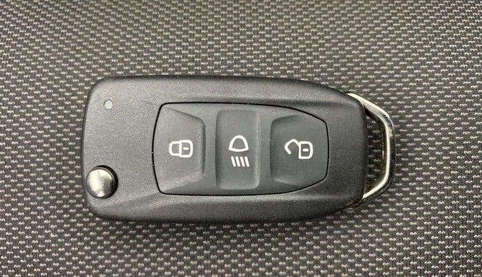 2018 Tata TIGOR XZ PLUS PETROL, Petrol, Manual, 70,181 km, Key Close Up