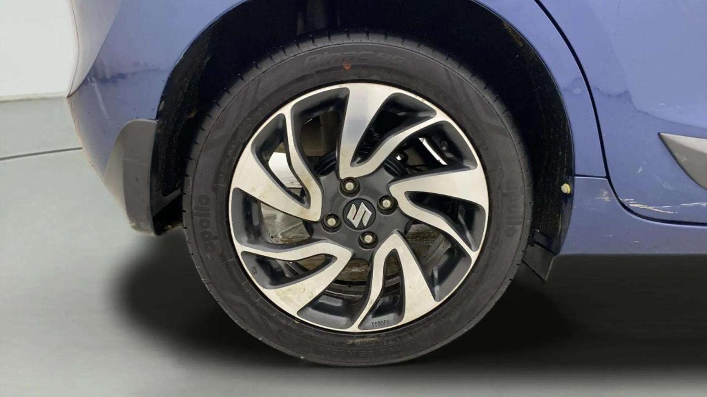2021 Maruti Baleno ZETA PETROL 1.2, CNG, Manual, 68,210 km, Right Rear Wheel