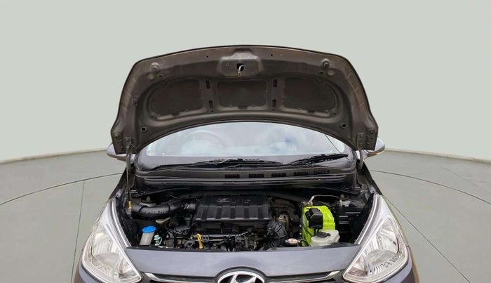 2018 Hyundai Grand i10 SPORTZ 1.2 KAPPA VTVT, Petrol, Manual, 55,095 km, Open Bonet