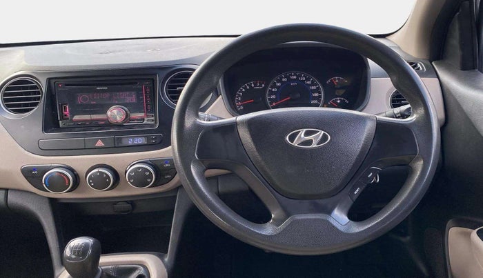 2013 Hyundai Grand i10 MAGNA 1.2 KAPPA VTVT, Petrol, Manual, 87,068 km, Steering Wheel Close Up