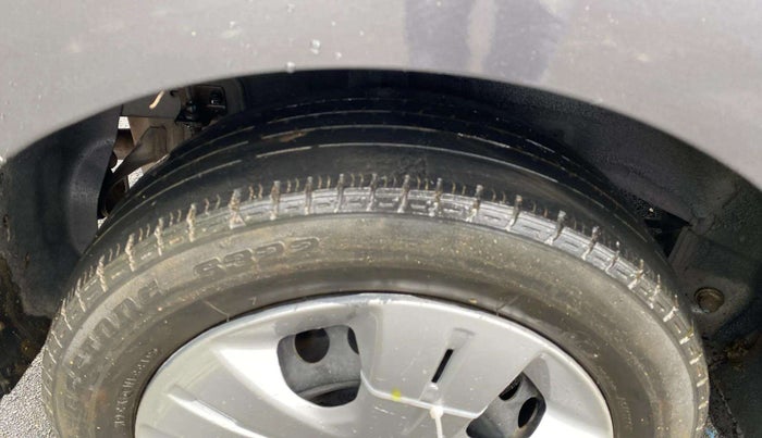 2013 Hyundai Grand i10 MAGNA 1.2 KAPPA VTVT, Petrol, Manual, 87,068 km, Right Rear Tyre Tread