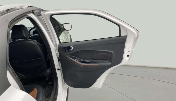 2019 Ford FREESTYLE TITANIUM 1.5 DIESEL, Diesel, Manual, 87,684 km, RHS Rear Door