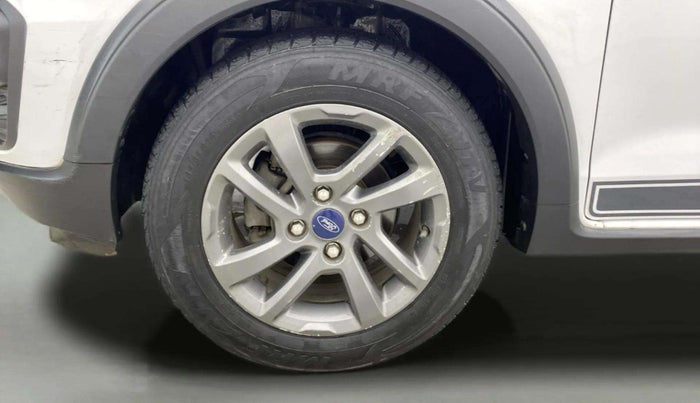 2019 Ford FREESTYLE TITANIUM 1.5 DIESEL, Diesel, Manual, 87,684 km, Left Front Wheel