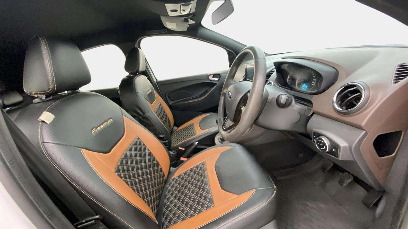 2019 Ford FREESTYLE TITANIUM 1.5 DIESEL, Diesel, Manual, 87,684 km, Right Side Front Door Cabin