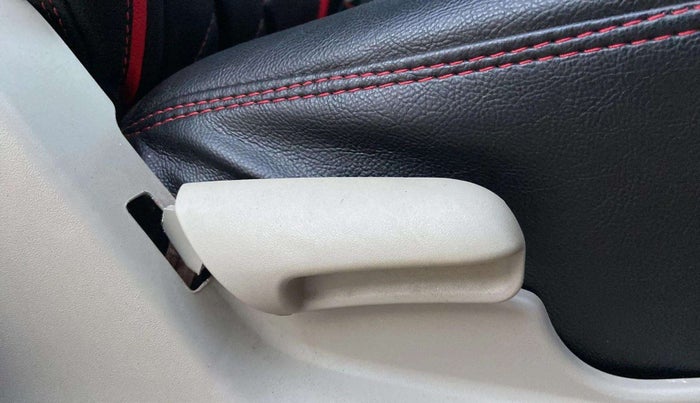 2015 Maruti Celerio VXI AMT, Petrol, Automatic, 81,000 km, Driver Side Adjustment Panel